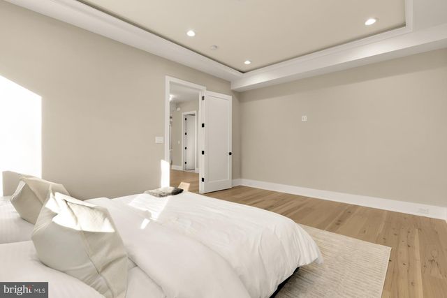 6935 SOUTHRIDGE DR, Mclean, VA 22101