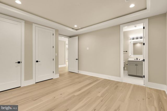 6935 SOUTHRIDGE DR, Mclean, VA 22101