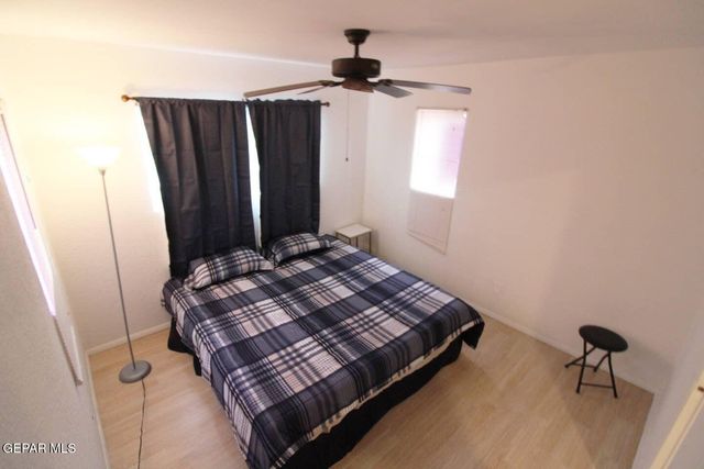 5200 CAROUSEL Drive 3, El Paso, TX 79912