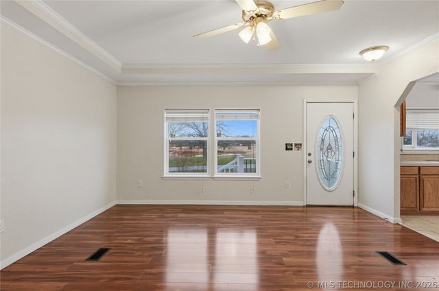 13852 S 433 Road, Chouteau, OK 74337