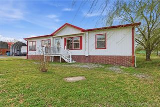 13852 S 433 Road, Chouteau, OK 74337