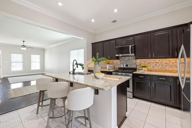 202 Caillou Grove Road, Youngsville, LA 70592