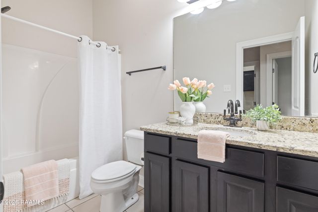 202 Caillou Grove Road, Youngsville, LA 70592