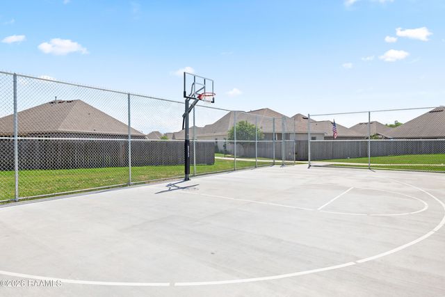202 Caillou Grove Road, Youngsville, LA 70592