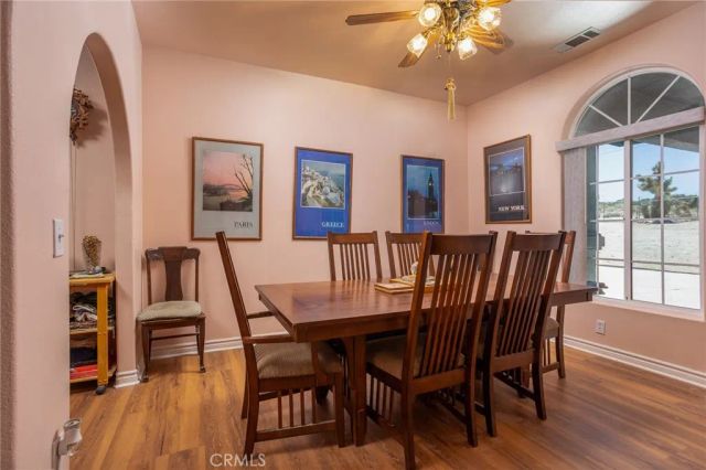 1220 Smoke Tree, Pinon Hills, CA 92372