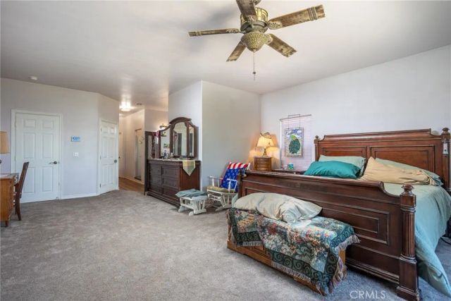 1220 Smoke Tree, Pinon Hills, CA 92372