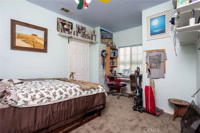 1220 Smoke Tree, Pinon Hills, CA 92372