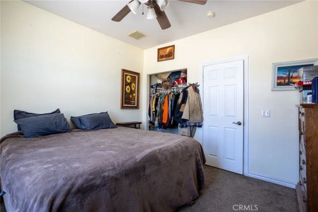 1220 Smoke Tree, Pinon Hills, CA 92372