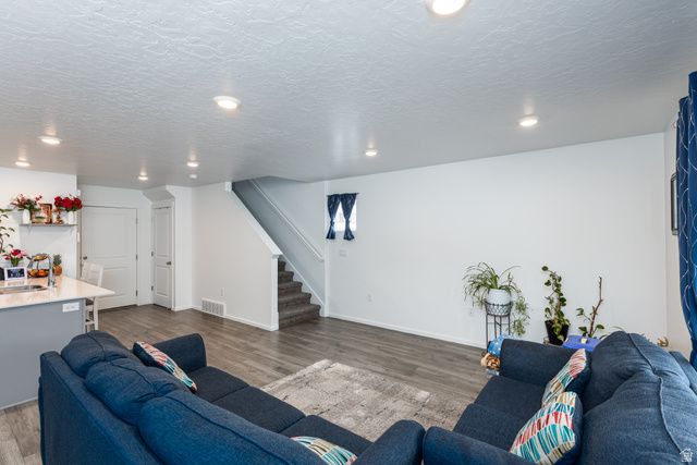 1329 S HARVEST DR, Santaquin, UT 84655