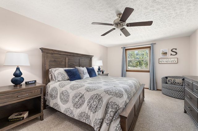 633 Princeton Ct, Mansfield, OH 44904