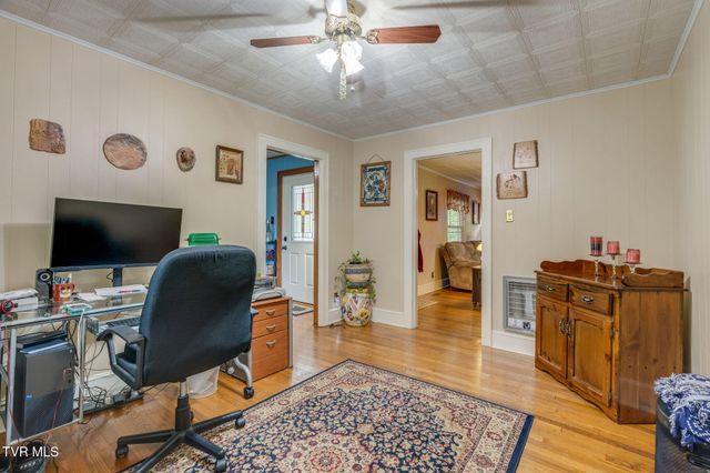 1384 Walnut Grove Road, Bluff City, TN 37618