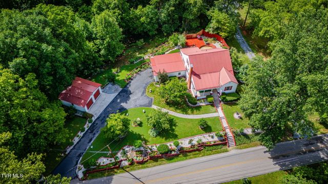 1384 Walnut Grove Road, Bluff City, TN 37618