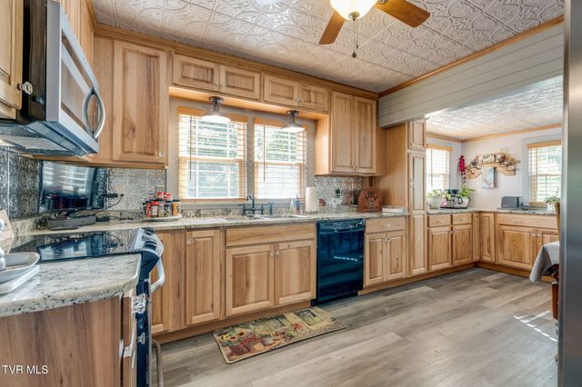 1384 Walnut Grove Road, Bluff City, TN 37618