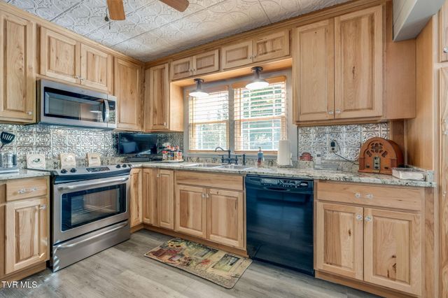 1384 Walnut Grove Road, Bluff City, TN 37618