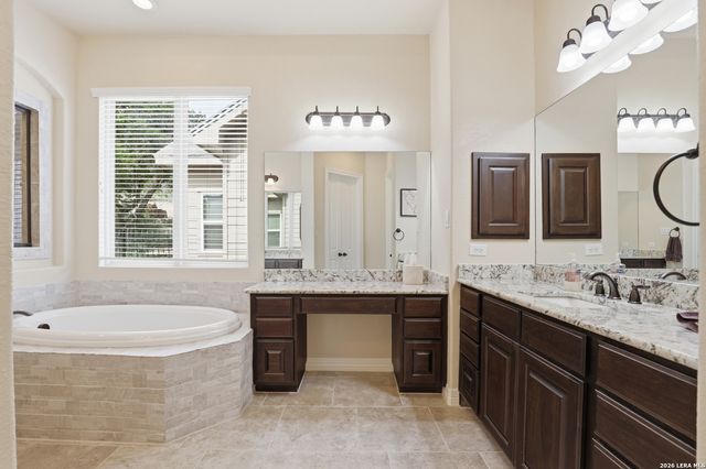 13330 TROTTING PATH, Helotes, TX 78023