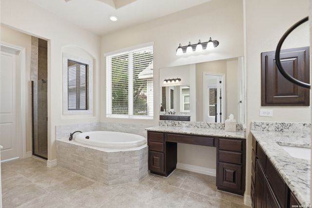 13330 TROTTING PATH, Helotes, TX 78023