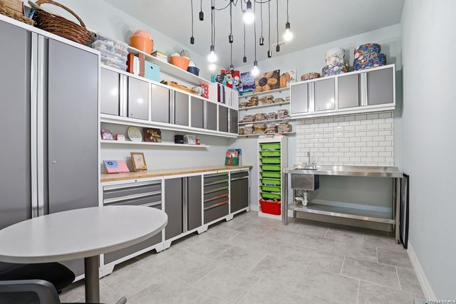 13330 TROTTING PATH, Helotes, TX 78023