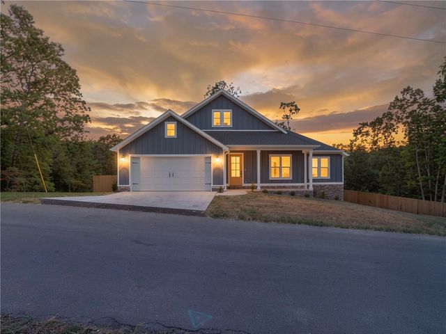 39 Selkirk Drive, Bella Vista, AR 72715
