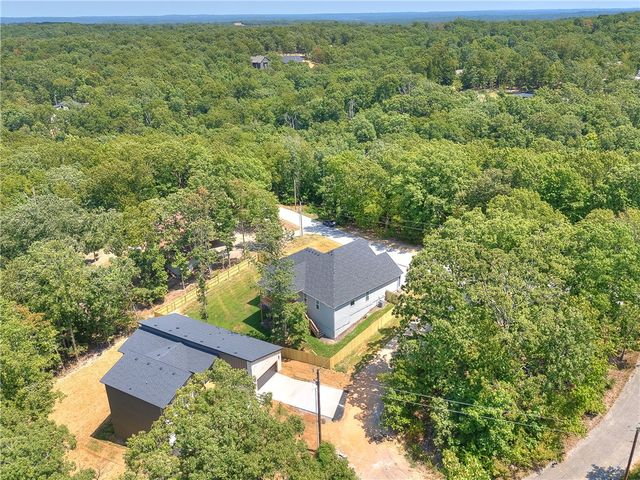 39 Selkirk Drive, Bella Vista, AR 72715