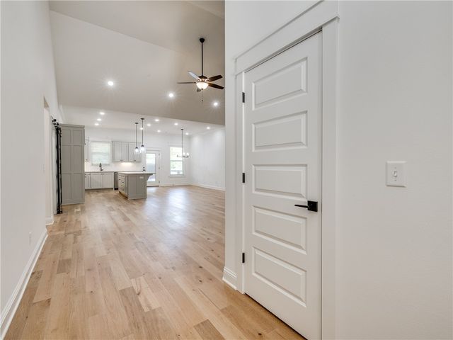39 Selkirk Drive, Bella Vista, AR 72715