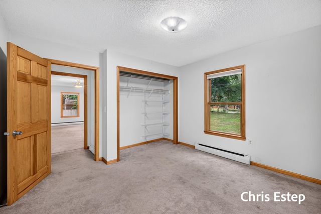 15288 Pruin Street, Spring Lake, MI 49456