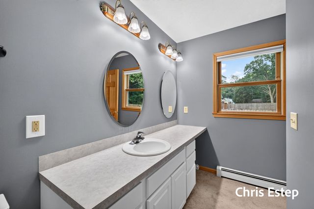 15288 Pruin Street, Spring Lake, MI 49456