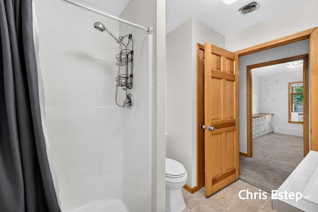 15288 Pruin Street, Spring Lake, MI 49456