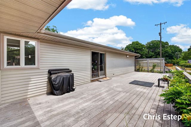 15288 Pruin Street, Spring Lake, MI 49456