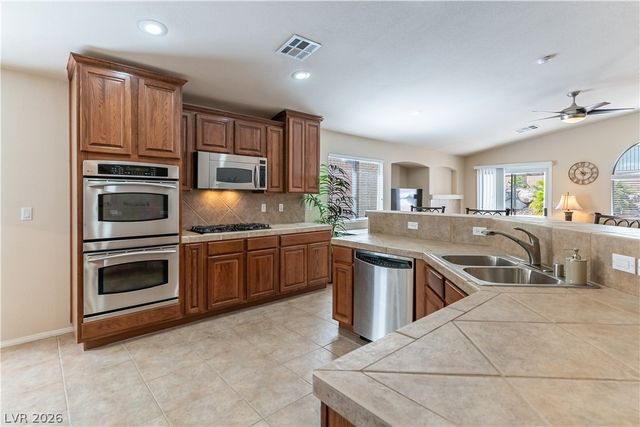 10720 Jubilee Mountain Avenue, Las Vegas, NV 89129