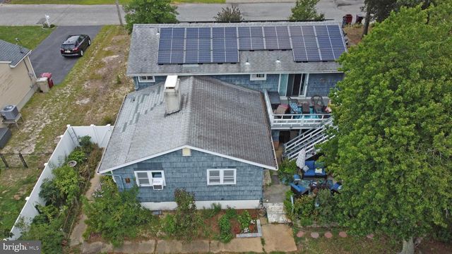 15 CEDARCREST DR, Bayville, NJ 08721