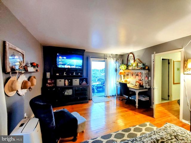 15 CEDARCREST DR, Bayville, NJ 08721