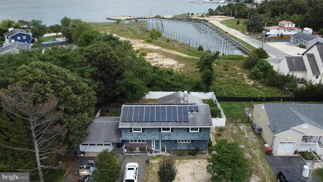 15 CEDARCREST DR, Bayville, NJ 08721