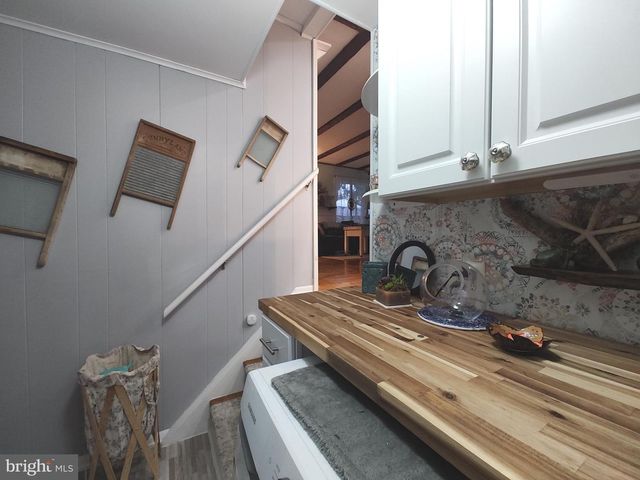 15 CEDARCREST DR, Bayville, NJ 08721