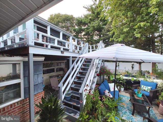 15 CEDARCREST DR, Bayville, NJ 08721