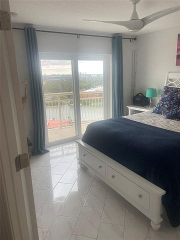 4900 BRITTANY DRIVE S 1813, St Petersburg, FL 33715