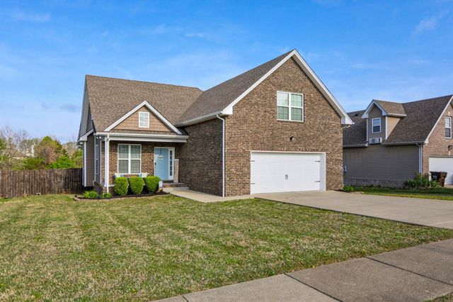 1029 Monticello Pl, Gallatin, TN 37066