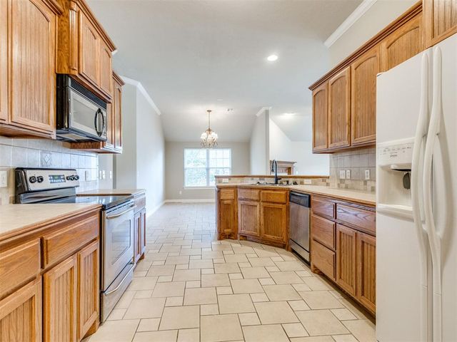 3409 Valley, Norman, OK 73071