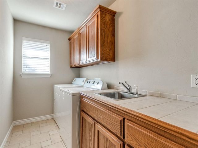 3409 Valley, Norman, OK 73071