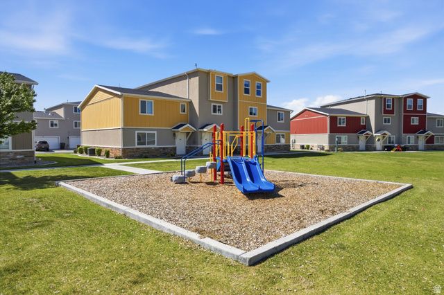 212 E 700 N, Vineyard, UT 84058