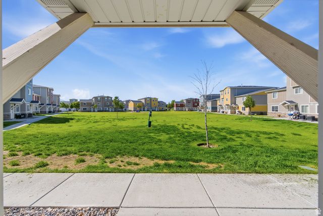 212 E 700 N, Vineyard, UT 84058