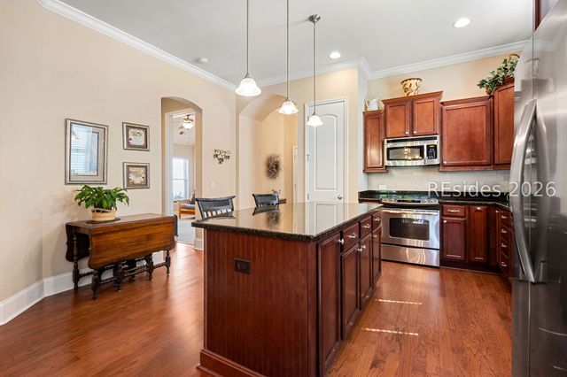 299 Hampton Lake Xing, Bluffton, SC 29910