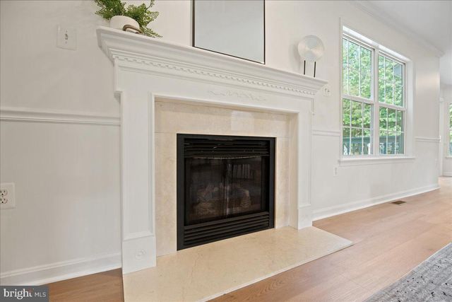 11501 REST DR, La Plata, MD 20646