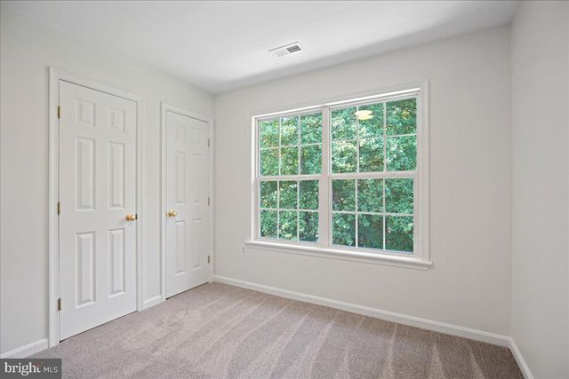 11501 REST DR, La Plata, MD 20646
