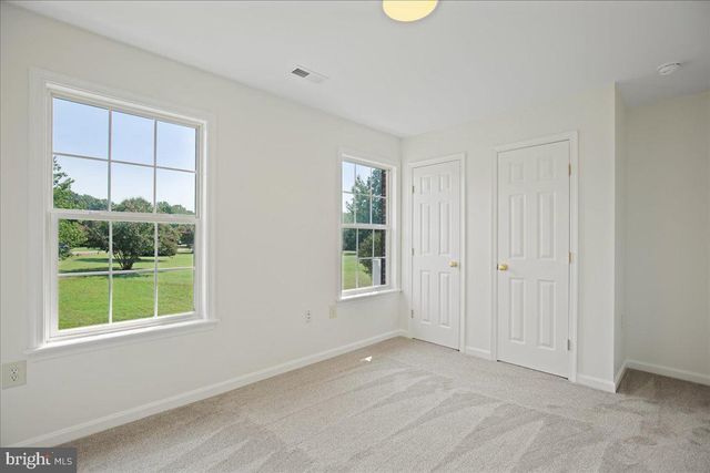11501 REST DR, La Plata, MD 20646