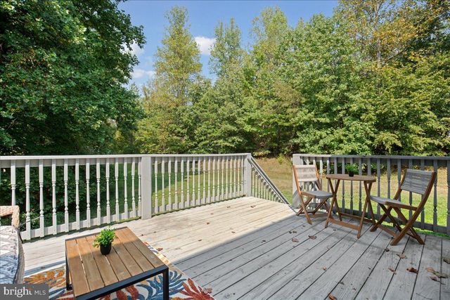 11501 REST DR, La Plata, MD 20646