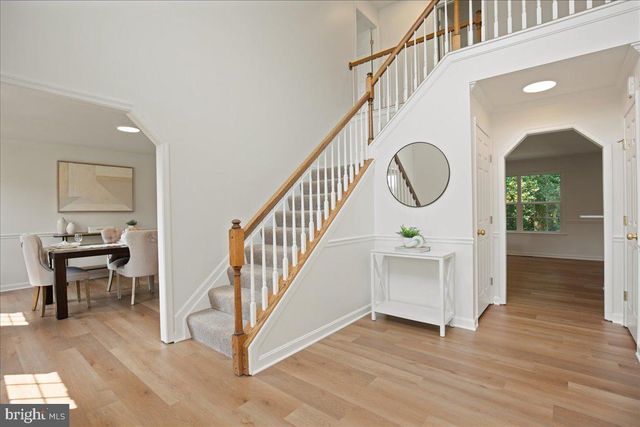 11501 REST DR, La Plata, MD 20646