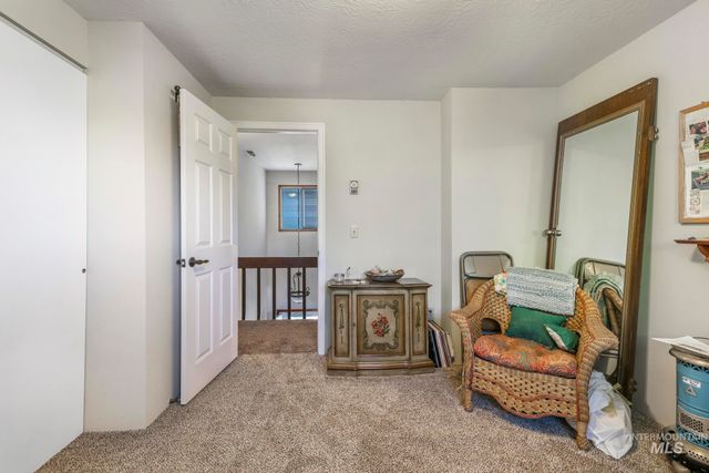 1148 Blake Street N, Twin Falls, ID 83301
