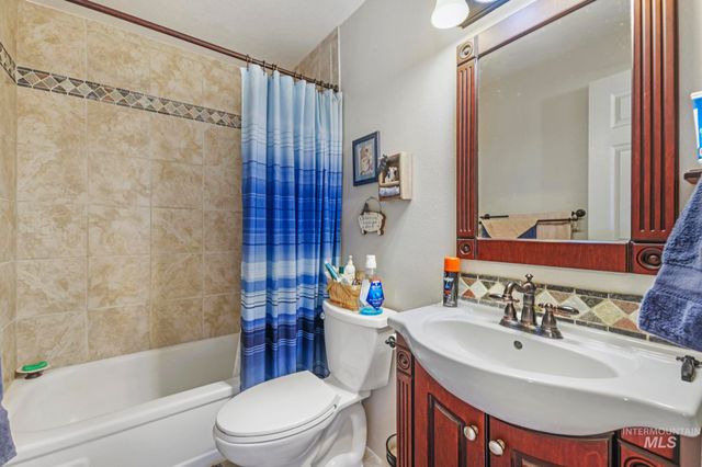 1148 Blake Street N, Twin Falls, ID 83301