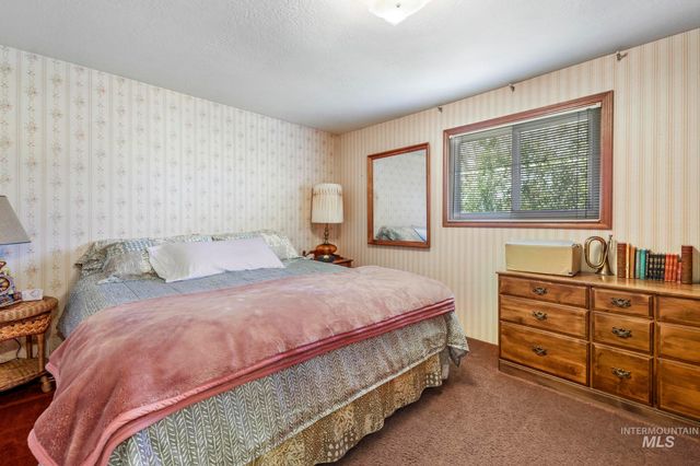 1148 Blake Street N, Twin Falls, ID 83301