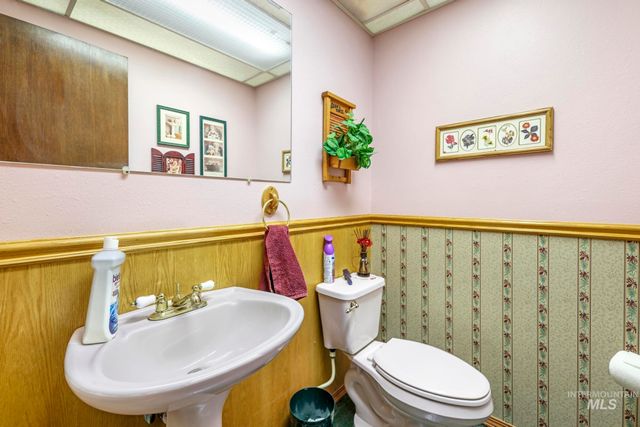 1148 Blake Street N, Twin Falls, ID 83301